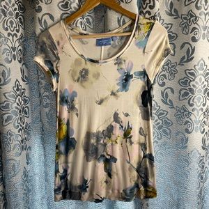 Simply Vera Floral shirt